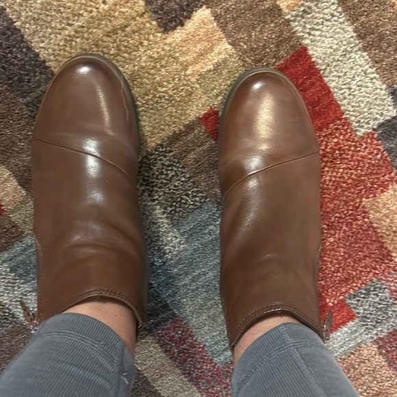 Clarks Mazy Eastham Leather Booties - Picture 2 of 10